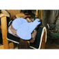 Preview: Sattelsitzbezug western Lammfell babyblau mit Horn-Ausschnitt