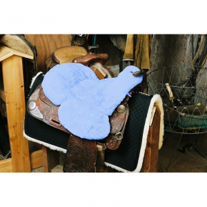 Sattelsitzbezug western Lammfell babyblau mit Horn-Ausschnitt
